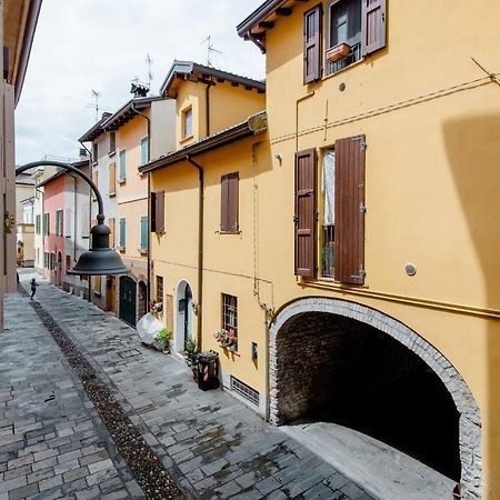 La Casa Sulle Mura Montecchio Emilia Eksteriør billede